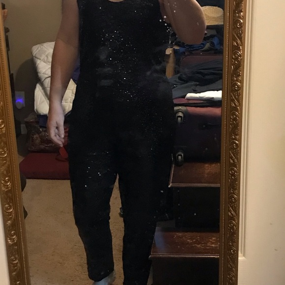 Beautiful sequin full length jumpsuit - Picture 6 of 10